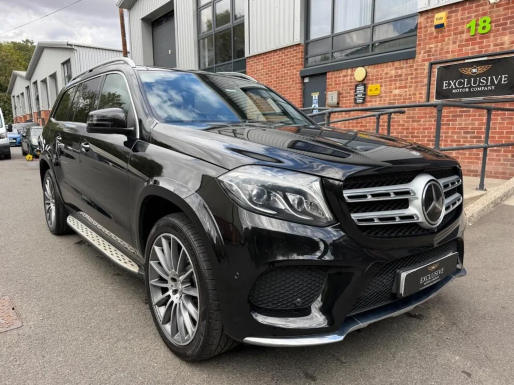 Mercedes-Benz-GLS exterior