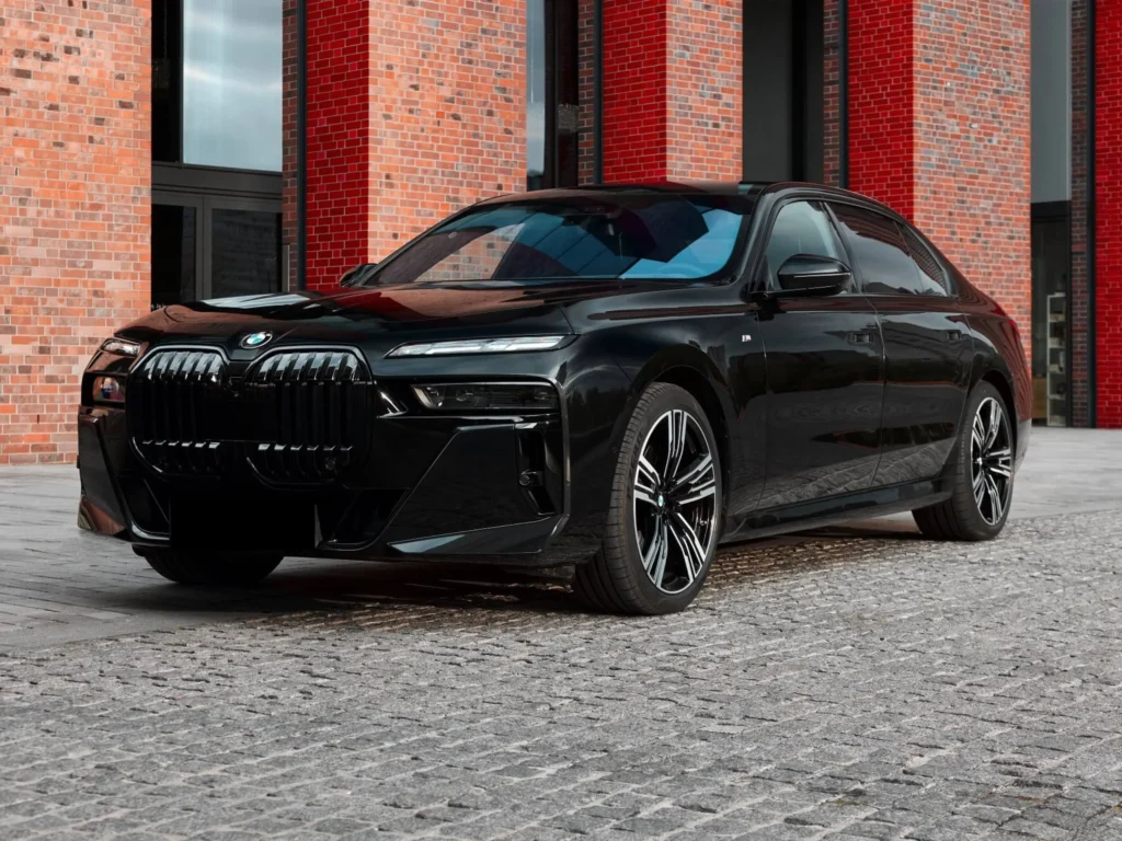 BMW 7 Series exterior