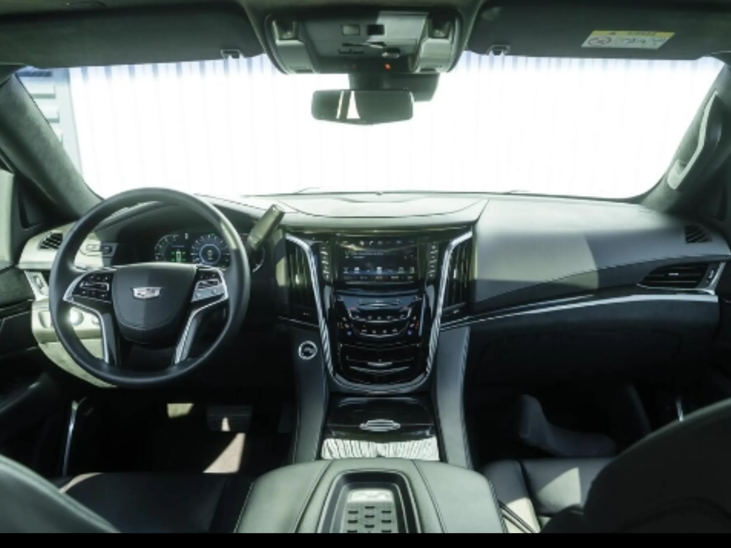 Cadillac Escalade Premium Luxury Platinum interior detail
