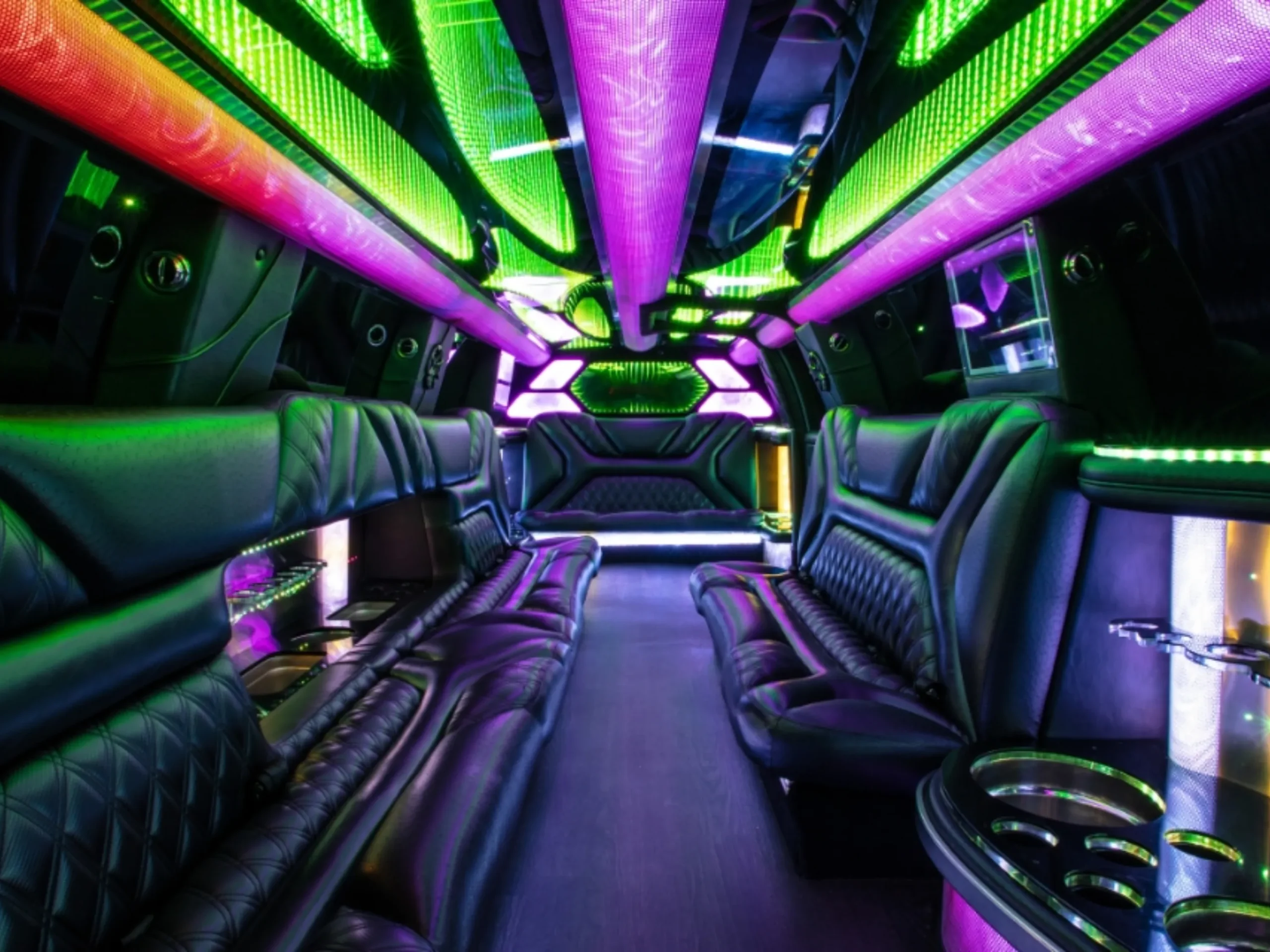 Cadillac Escalade Platinum interior detail