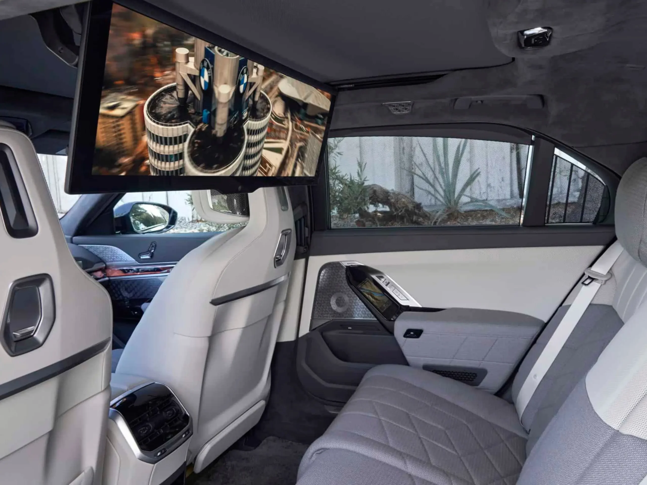 BMW 7 Series interior detail