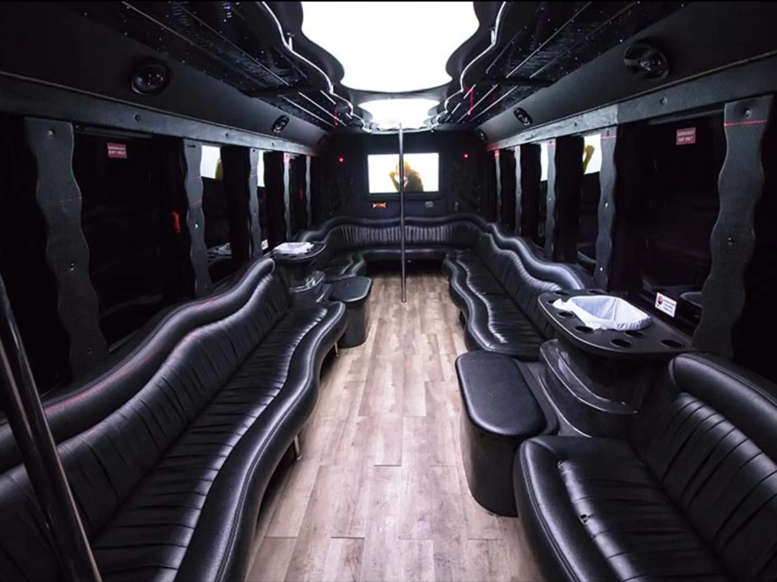Ford F-650 XL interior detail