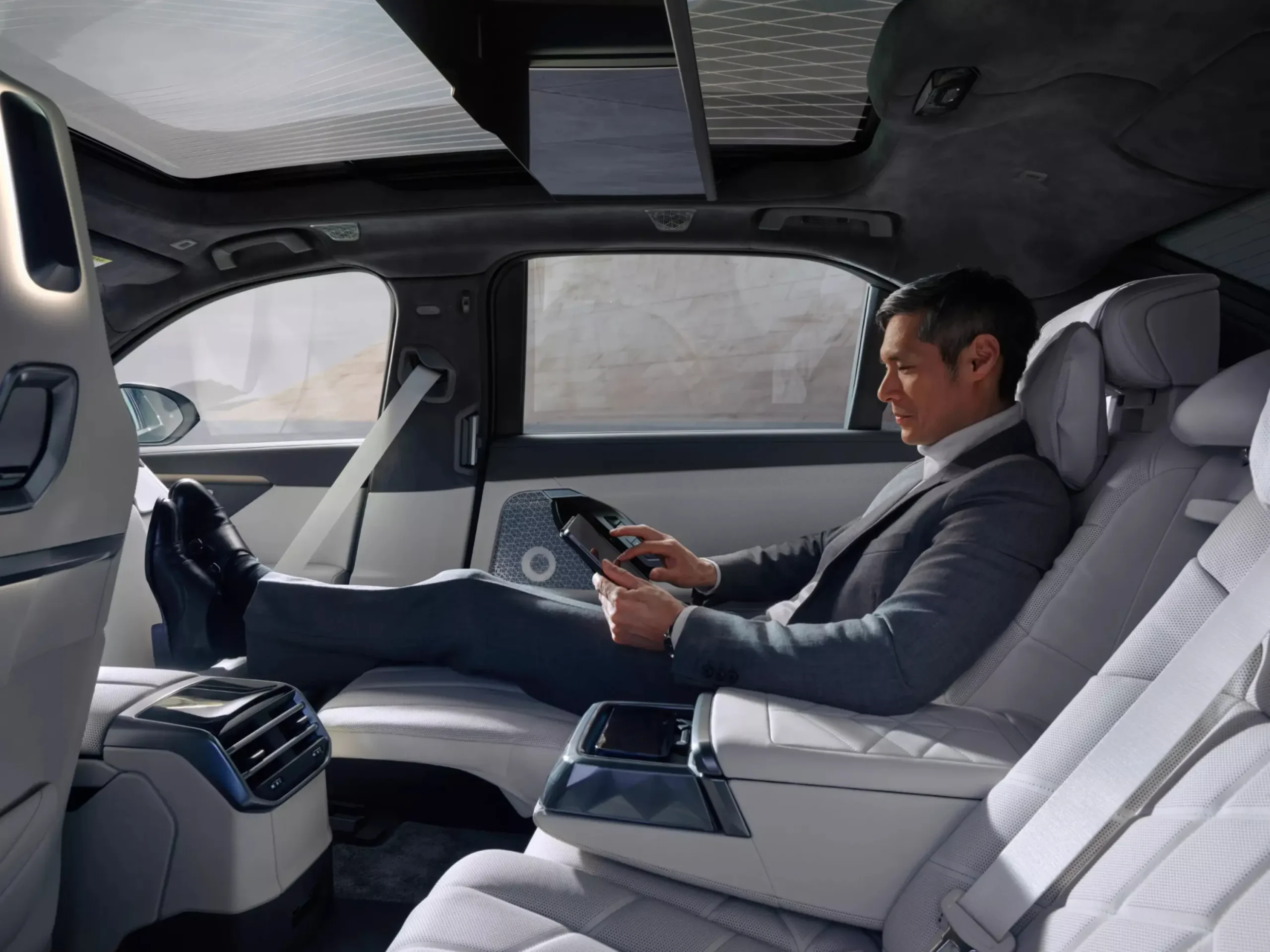 BMW 7 Series interior detail