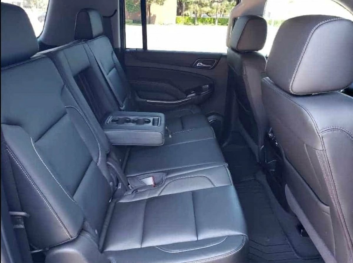 Chevrolet Suburban LT interior detail